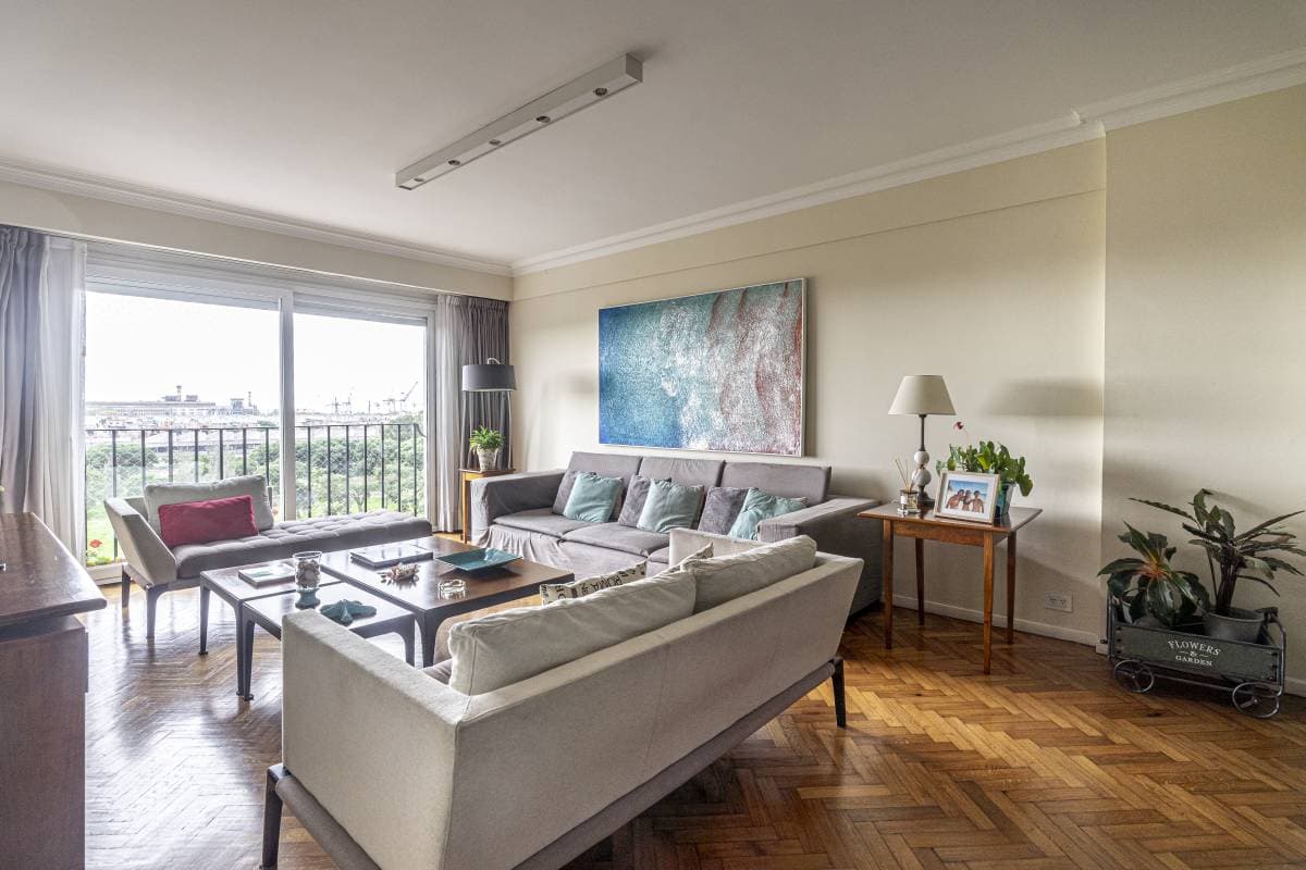 Av. del Libertador y Ayacucho (Imagen número 1)