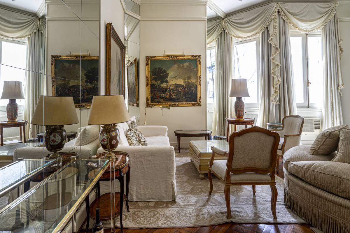 Montevideo y Av Alvear (Imagen número 2)