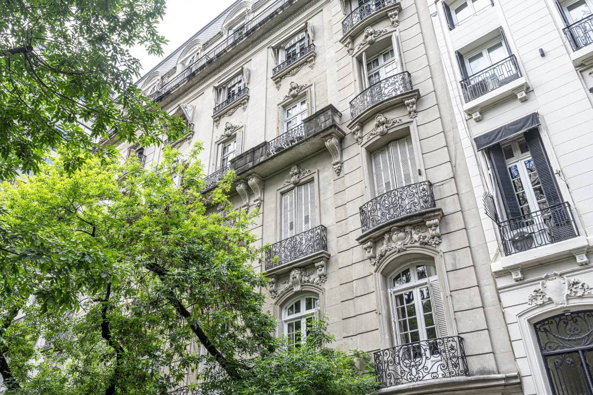 Montevideo y Av Alvear (Imagen número 3)