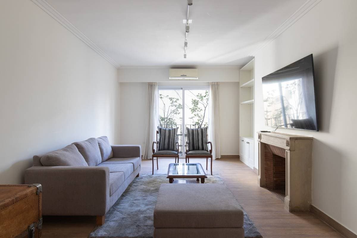 Av Libertador y Montevideo (Imagen número 2)