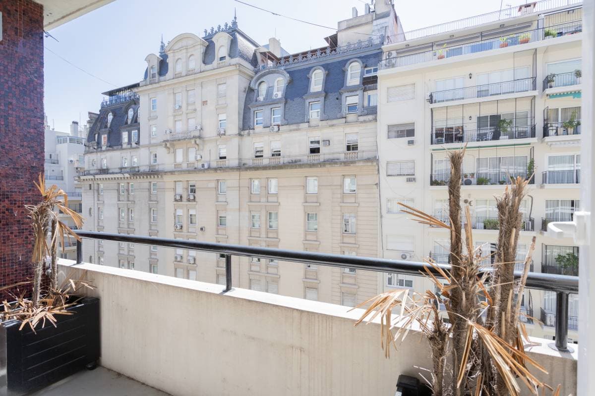 Av. Alvear y Av. Callao (Imagen número 3)