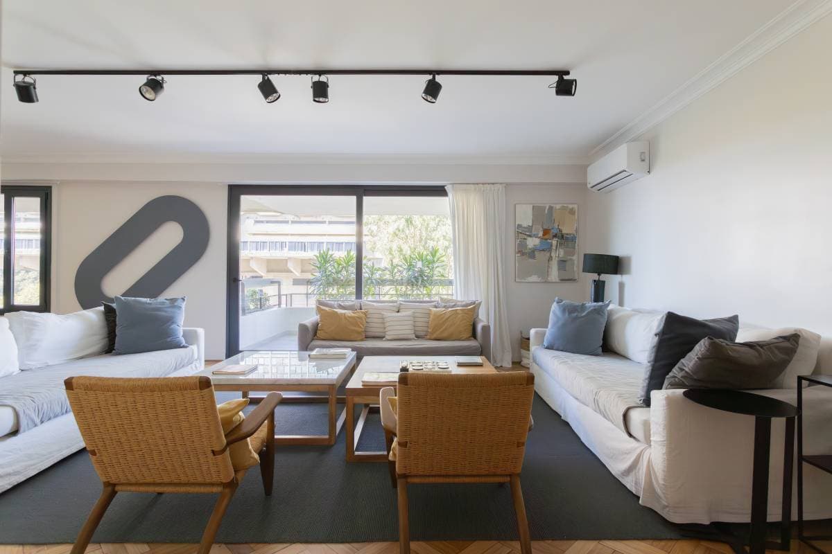 Austria y Av. Libertador (Imagen número 1)