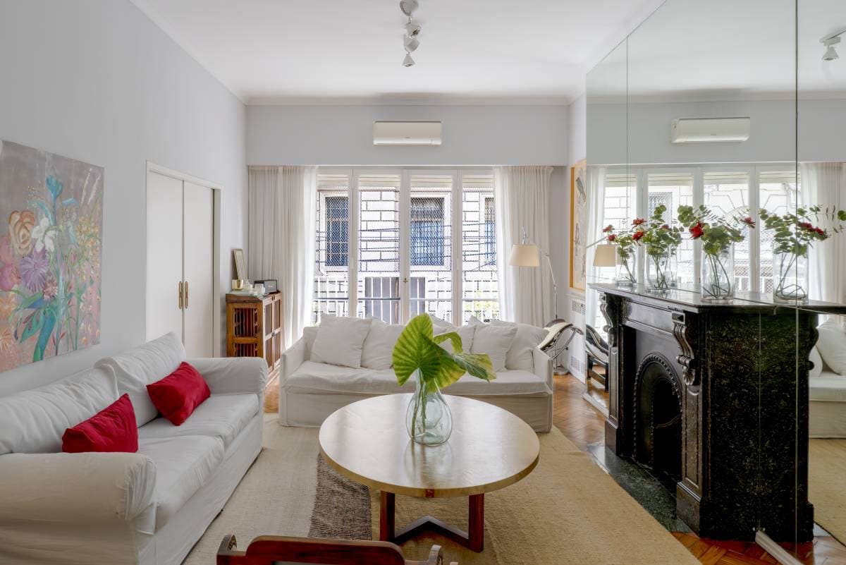 Montevideo y Av. Santa Fe (Imagen número 1)